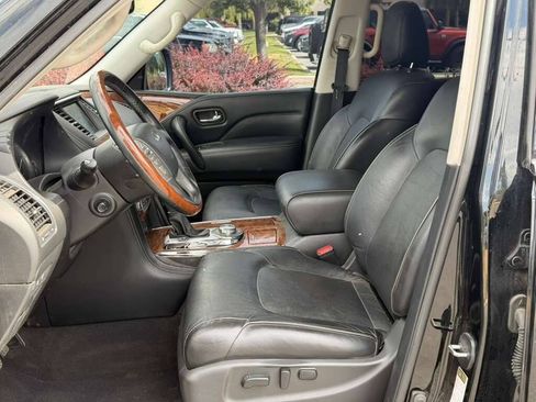 Used 2018 INFINITI QX80 4WD w/ Driver Assistance Package image 10