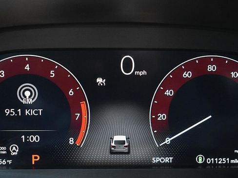 Used 2024 Honda Civic Sport Touring image 7