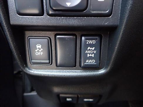 Used 2011 Nissan Juke SV w/ Chrome Pkg image 21