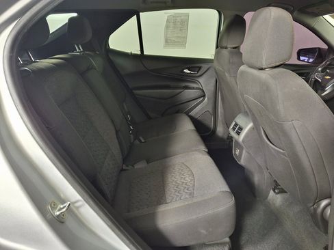 Used 2022 Chevrolet Equinox LT image 28