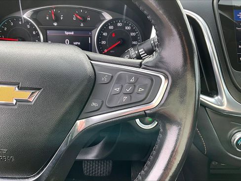 Used 2020 Chevrolet Equinox Premier w/ Premier Redline Edition image 13