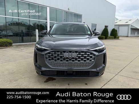 Used 2025 Audi Q5 Prestige AWD/4WD image 2