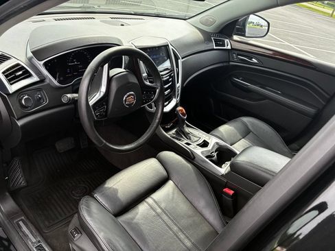 Used 2015 Cadillac SRX Luxury w/ Driver Awareness Package AWD/4WD image 4