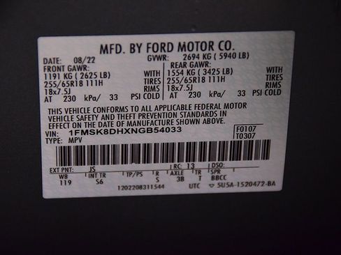 Used 2022 Ford Explorer XLT w/ Equipment Group 202A image 19
