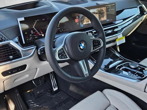 New 2026 BMW X5 xDrive40i w/ M Sport Package image 3