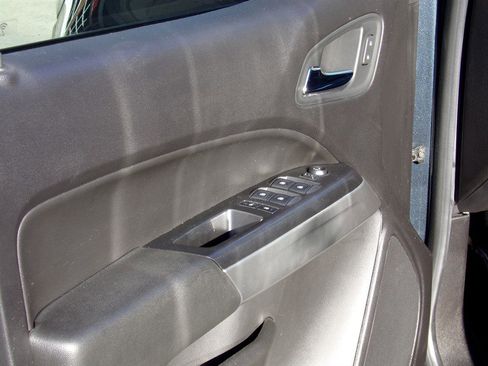 Used 2019 Chevrolet Colorado LT w/ LT Convenience Package image 58