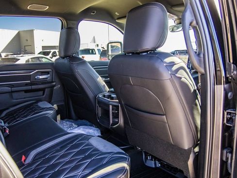 New 2025 RAM 2500 Big Horn AWD/4WD image 29