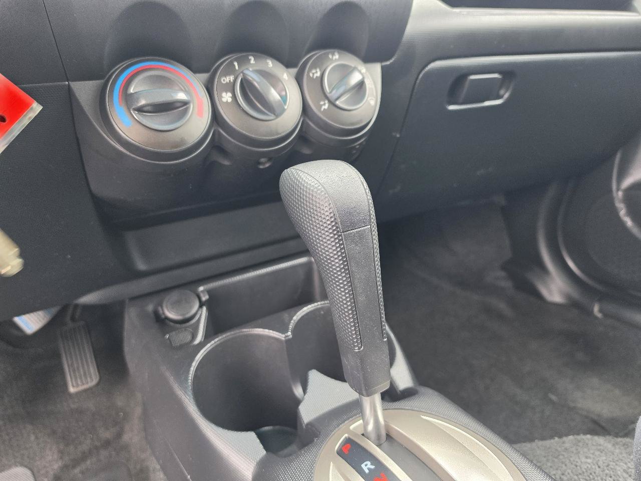 Used 2008 Honda Fit image 19
