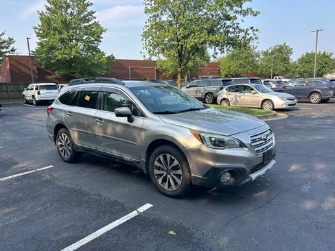 Used 2017 Subaru Outback 2.5i Limited AWD/4WD image 1