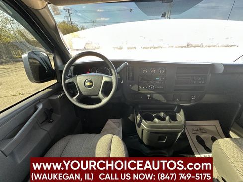 Used 2016 Chevrolet Express 2500 RWD image 13