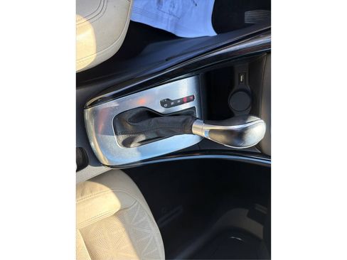Used 2019 Buick Cascada Premium FWD image 33