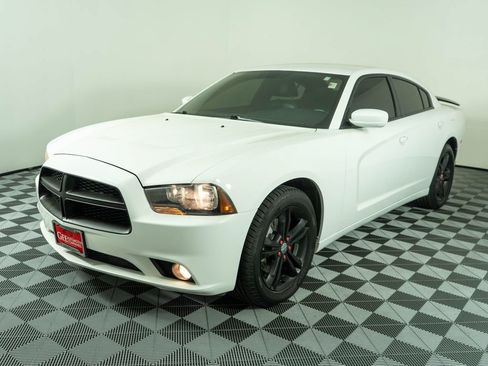 Used 2013 Dodge Charger SXT Plus AWD/4WD image 3