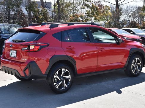 Used 2024 Subaru Crosstrek 2.0i Premium w/ Crosstrek Mirror Package image 7