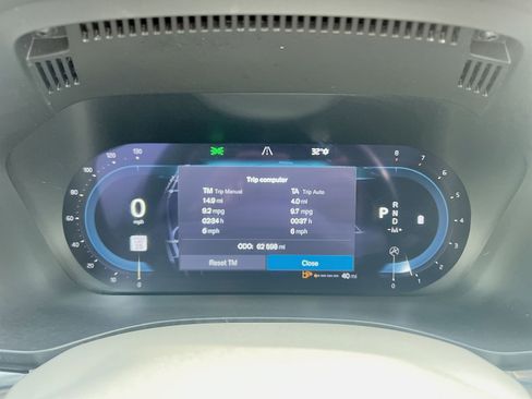 Certified 2022 Volvo XC60 B6 Inscription w/ Advanced Package image 17