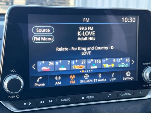 Used 2024 Nissan Sentra SV image 19