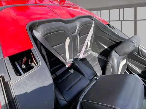 Used 2017 Chevrolet Camaro SS RWD image 26