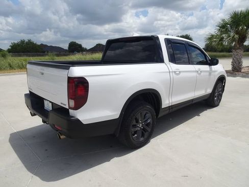 Certified 2024 Honda Ridgeline Sport image 4