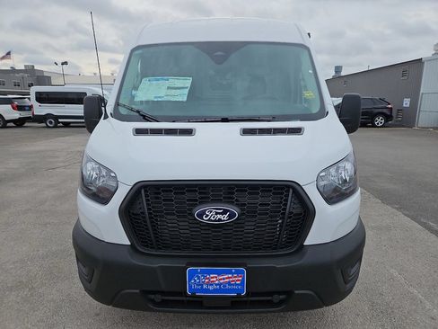 New 2026 Ford Transit 250 148 Medium Roof RWD image 3