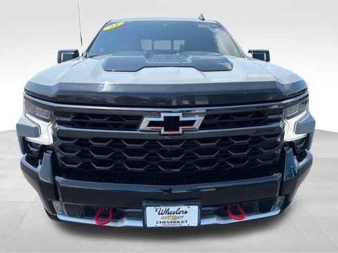 Used 2024 Chevrolet Silverado 1500 ZR2 w/ Technology Package AWD/4WD image 10