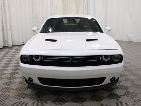 Used 2015 Dodge Challenger R/T Plus RWD image 30