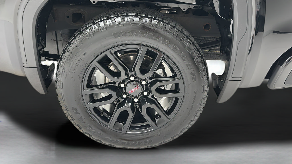 Used 2025 GMC Sierra 1500 Elevation AWD/4WD image 9
