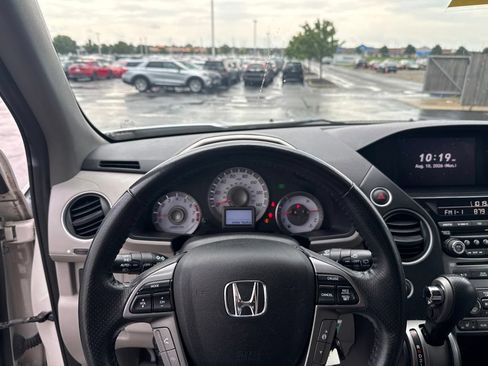 Used 2013 Honda Pilot Touring image 13