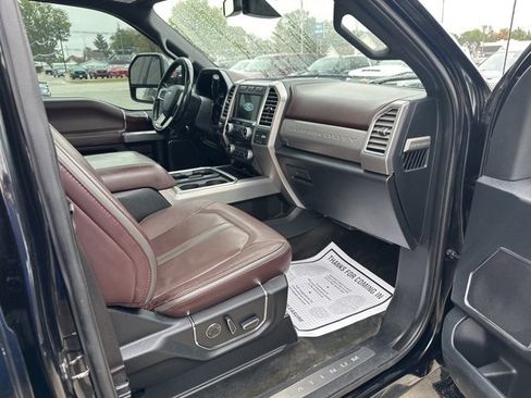 Used 2017 Ford F350 Platinum w/ Platinum Ultimate Package image 18
