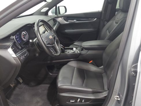 Used 2023 Cadillac XT5 Premium Luxury w/ Technology Package AWD/4WD image 14