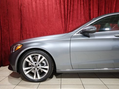 Used 2018 Mercedes-Benz C 300 Sedan image 5