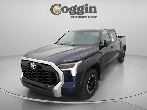 New 2026 Toyota Tundra SR5 AWD/4WD image 32
