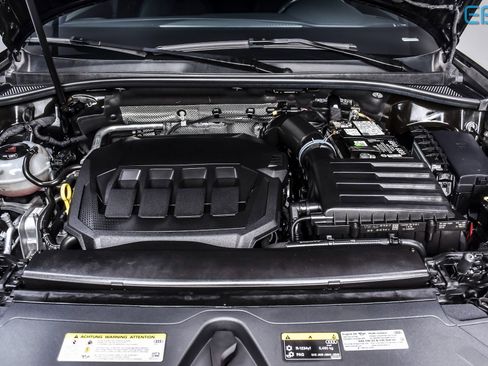 Used 2020 Audi Q3 2.0T Premium w/ Convenience Package image 12