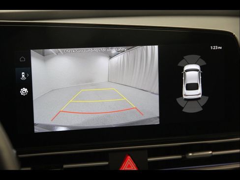 Certified 2024 Hyundai Elantra Limited image 14