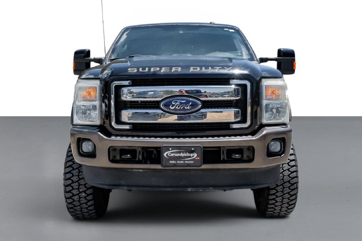 Used 2016 Ford F250 King Ranch w/ FX4 Off-Road Package AWD/4WD image 3