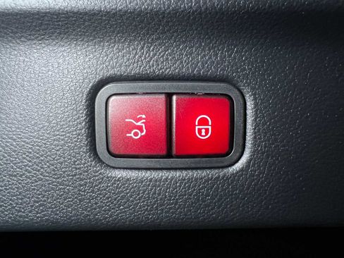 New 2026 Mercedes-Benz S 580 4MATIC Sedan image 16