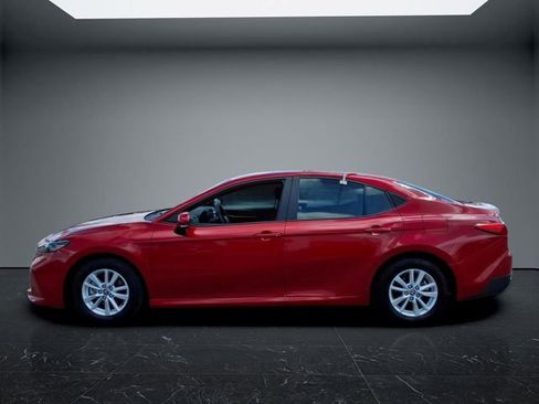 Certified 2025 Toyota Camry LE FWD image 7