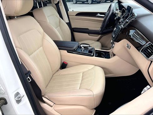 Used 2017 Mercedes-Benz GLE 350 image 9