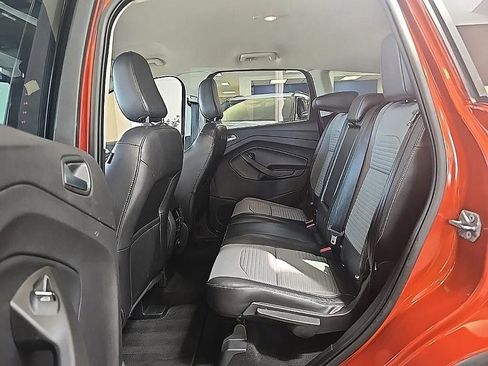 Used 2019 Ford Escape SE AWD/4WD image 28