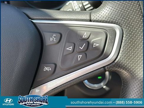 Used 2023 Chevrolet Equinox LS AWD/4WD image 23