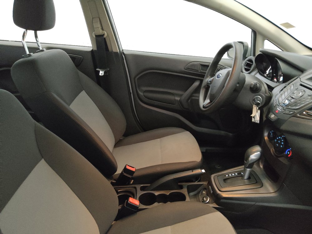 Used 2016 Ford Fiesta S FWD image 21