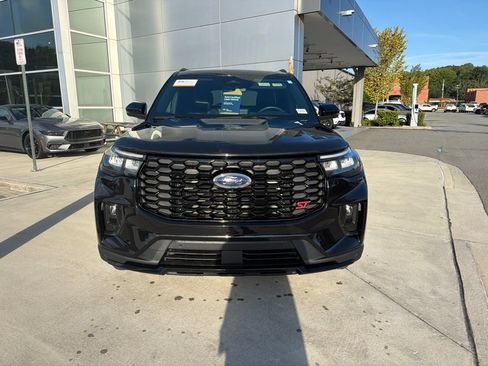 Used 2026 Ford Explorer ST w/ Sun And Sound Package RWD image 2