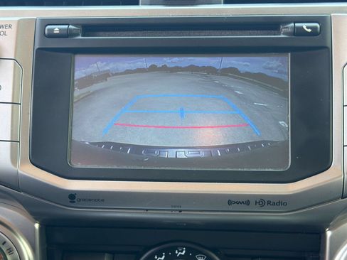 Used 2017 Toyota 4Runner SR5 RWD image 18