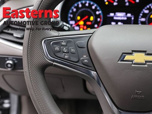 Used 2024 Chevrolet Malibu LT FWD image 15