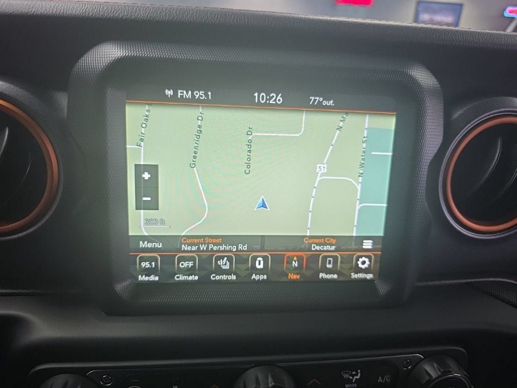 Used 2023 Jeep Gladiator Mojave w/ Cold Weather Group AWD/4WD image 27