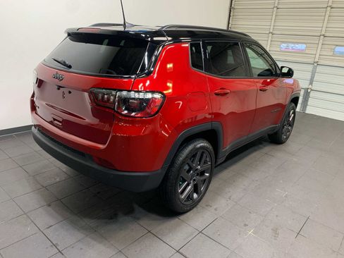 New 2026 Jeep Compass Limited image 3