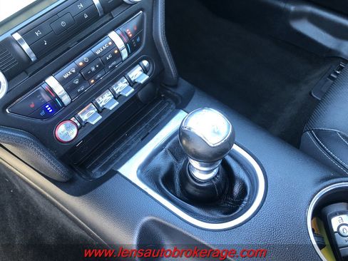 Used 2018 Ford Mustang GT Premium image 15