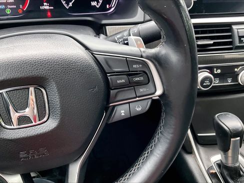 Used 2018 Honda Accord Sport image 24