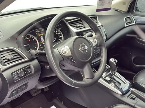 Used 2017 Nissan Sentra SR Turbo w/ SR Turbo Premium Package image 10
