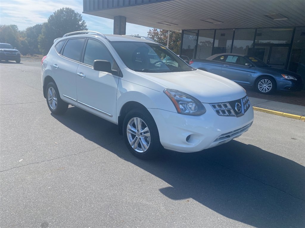 Used 2015 Nissan Rogue S w/ Convenience Package FWD image 1