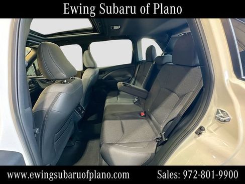 Used 2025 Subaru Forester Premium AWD/4WD image 23