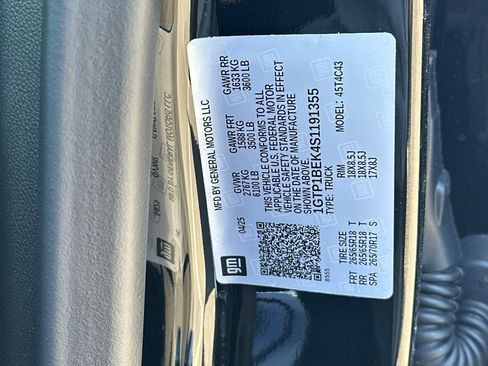 New 2025 GMC Canyon Elevation w/ Convenience Package image 28